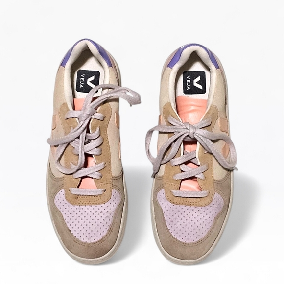 Veja Women’s V-10 Suede Sneakers in Peach, Lavender & Beige Size 7 EU 38 - Picture 3 of 6